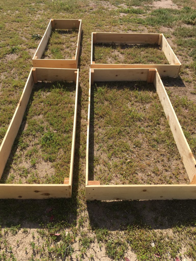 How To Make Garden Boxes Cheap $15 Cedar Raised Garden Bed DIY ⋆ The Very Easy Veggie Garden